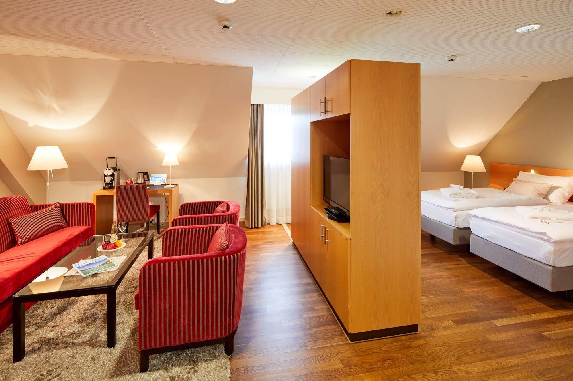 Hotel Banana City Winterthur Exterior foto